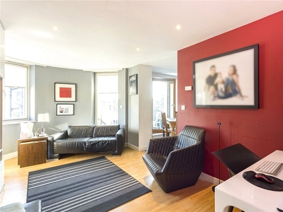 White Lion Street, London, N1 2 bedroom flat/apartment in London