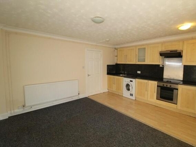 1 Bedroom Ground Floor Flat For Rent In Kilwinning, Ayrshire
