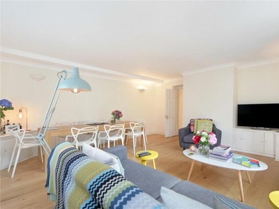 2 Bedroom Apartment For Rent In 36-38 Chepstow Villas, London