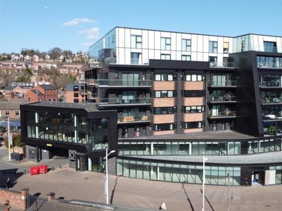 2 Bedroom Flat For Sale In Brayford Wharf North, Lincoln