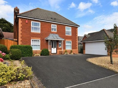 4 Bedroom Detached House For Rent In Nailsea, Bristol