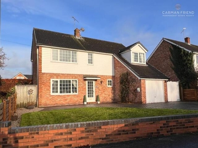 4 Bedroom Detached House For Sale In Upton