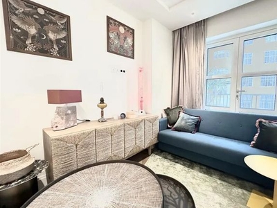 Flat to rent in Millbank, Westminster, London SW1P