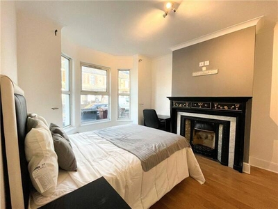 1 Bedroom Terraced House For Rent In Reading, Berkshire