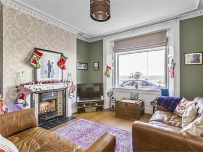 2 bed terraced house for sale in Musselburgh