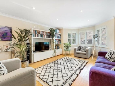 2 Bedroom Apartment For Sale In 66 Kings Avenue, London