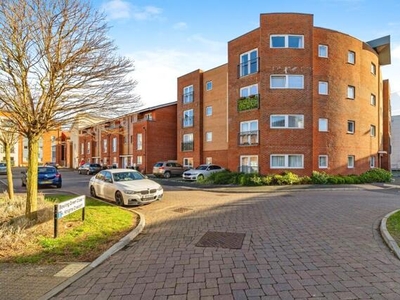 2 Bedroom Apartment For Sale In Bletchley