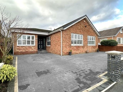 2 Bedroom Detached Bungalow For Sale In Fairfield, Stockton-on-tees