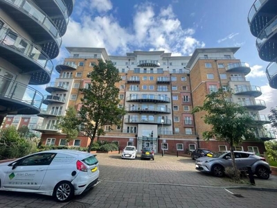 2 Bedroom Flat For Sale In Hampshire