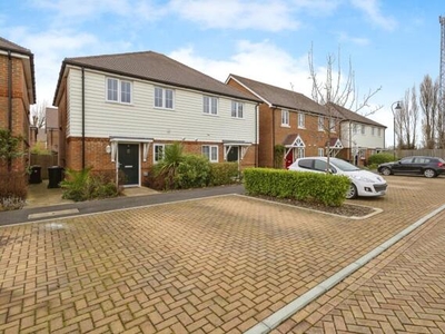 2 Bedroom Semi-detached House For Sale In Emsworth, West Sussex