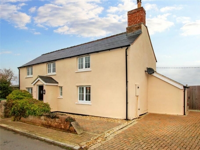 3 Bed Semi-Detached House, The Cottages, HR9
