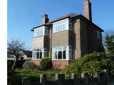 3 Bedroom Detached House For Sale In Mansfield