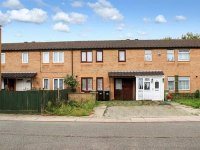 3 Bedroom Terraced House For Sale In Downs Barn