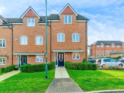 3 Bedroom Town House For Sale In Westerham