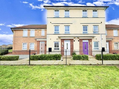 4 Bedroom Terraced House For Sale In Kingswood