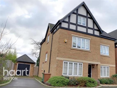 6 Bedroom Detached House For Rent In Sutton