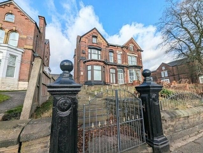 6 Bedroom Semi-detached House For Sale In Chorley New Road, Bolton