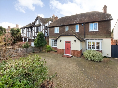 St. Augustines Road, Canterbury, Kent, CT1 4 bedroom house in Canterbury