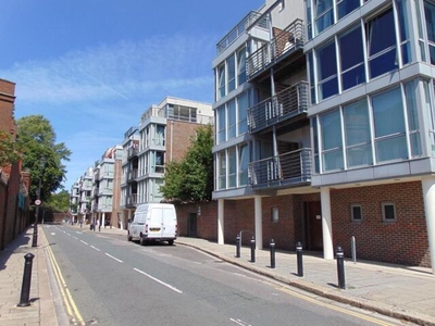 Studio Flat For Rent In Southsea, Hampshire