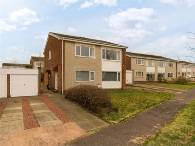2 bed upper flat for sale in Balerno