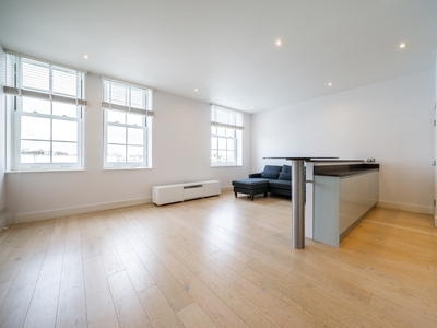 2 bedroom property to let in Chepstow Place London W2
