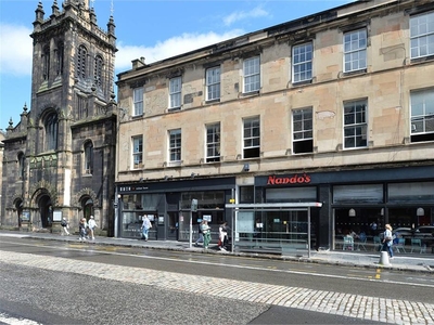 3 bed flat for sale in Old Town