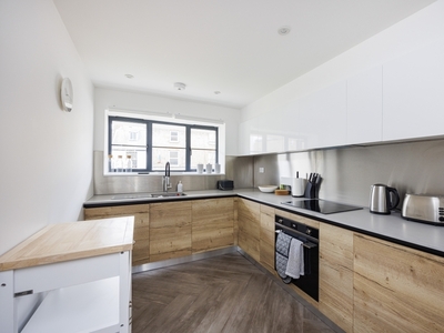 3 bedroom property to let in Gloucester Circus, Greenwich, SE10