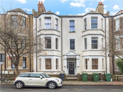Cleveland Mansions, Mowll Street, London, SW9 1 bedroom flat/apartment in Mowll Street