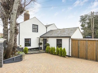 Cottage for sale in Bengeo Street, Hertford SG14