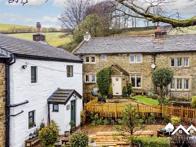 Cottage for sale in Higher Wellhead Farm, Well Head Road, Newchurch-In-Pendle BB12