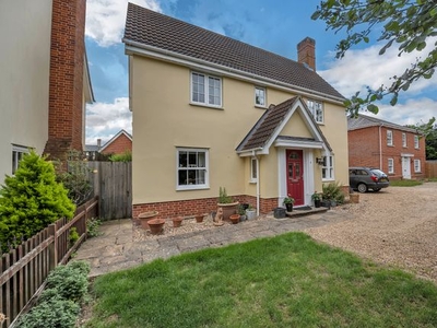 Detached house for sale in Drovers Avenue, Bury St. Edmunds IP32