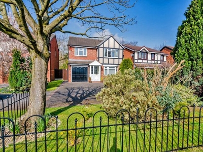 Detached house for sale in Lindrick Close, Bloxwich / Turnberry, Walsall WS3