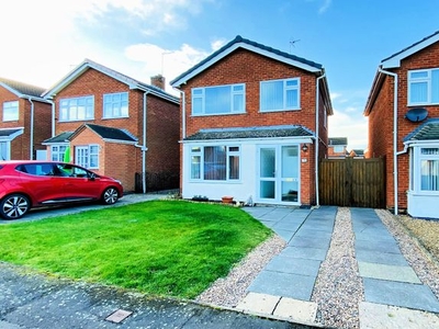 Detached house for sale in Oak Drive, Syston LE7