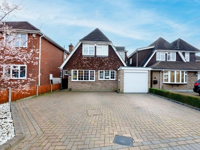 Detached house for sale in St Marys Drive, Benfleet SS7