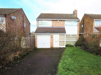 Detached house to rent in Oxted Rise, Oadby, Leicester LE2