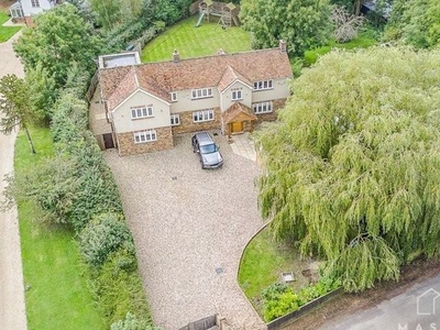 Detached house to rent in Wood End, Ardeley SG1