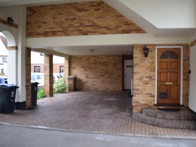 Duplex to rent in Black Swan Court, Priory Street, Ware SG12