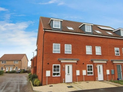 End terrace house for sale in Orchard Drive, Barlby YO8