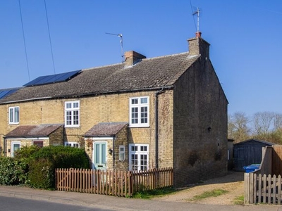End terrace house to rent in Cottenham Road, Histon, Cambridge CB24