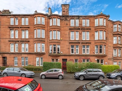 Flat for sale in Eastwood Avenue, Shawlands, Glasgow G41
