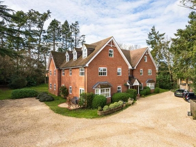 Flat for sale in Green Lane, Henley-On-Thames RG9