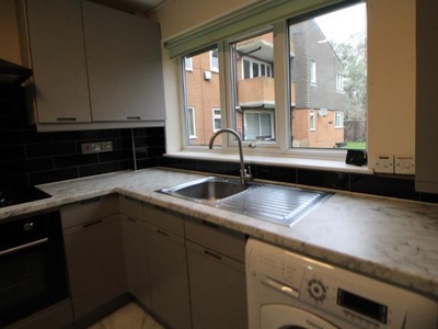 Flat to rent in Claire Court, Cheshunt EN8