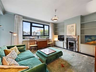 Marryat Court, Cromwell Avenue, Hammersmith, London, W6 2 bedroom flat/apartment in Cromwell Avenue