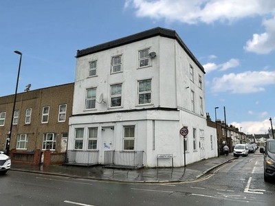 Property for sale in 78 Sumner Road, Croydon, Surrey CR0