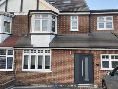 Semi-detached house to rent in Borough Way, Potters Bar EN6