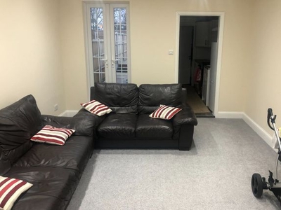 Terraced house to rent in Argyll Road, Grays RM17