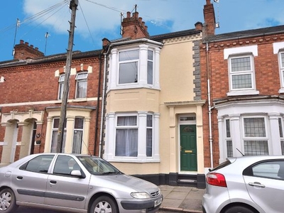 Terraced house to rent in Perry Street, Northampton NN1