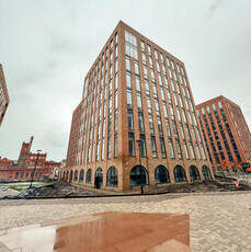 2 Bedroom Apartment For Sale In 3 Neptune Place, Liverpool