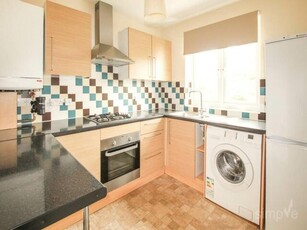 2 Bedroom Flat For Rent In Greenford