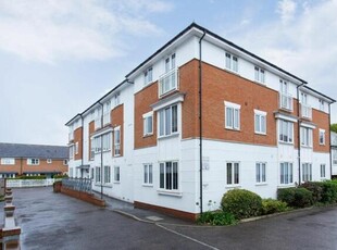 2 Bedroom Flat For Sale In Whitstable